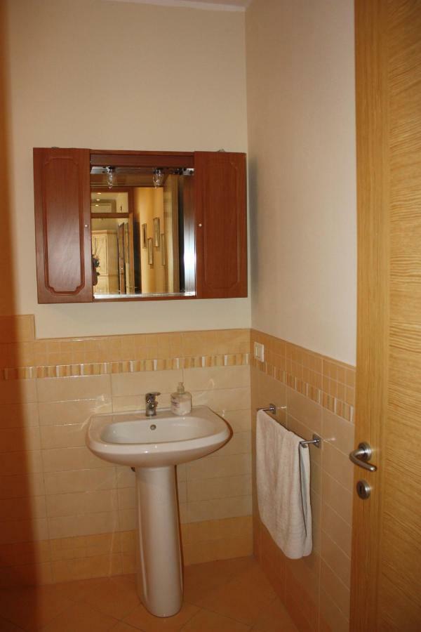 Appartamento Casa Betta Certaldo Esterno foto